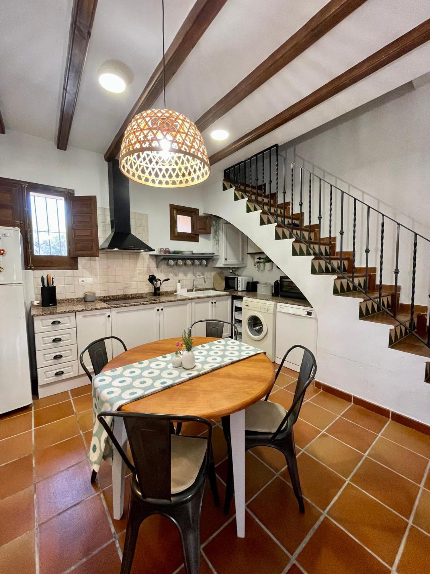 Masia De San Juan Casa Numero 15 En Castillo Con Piscina, Aire Acondicionado Y Terraza Privada セゴルベ エクステリア 写真