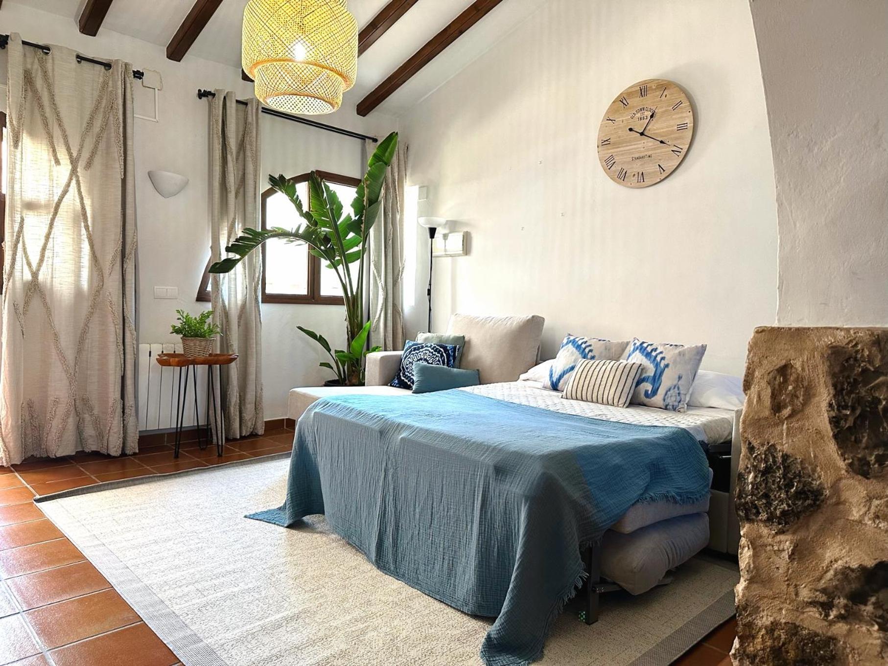 Masia De San Juan Casa Numero 15 En Castillo Con Piscina, Aire Acondicionado Y Terraza Privada セゴルベ エクステリア 写真